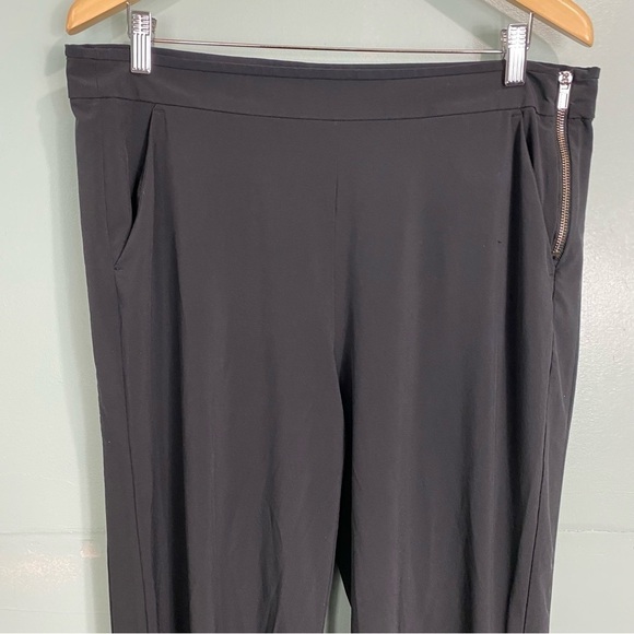 Athleta 376009 Gramercy Track Trouser Black Wide Leg Travel Casual Sz 14 - Picture 3 of 7